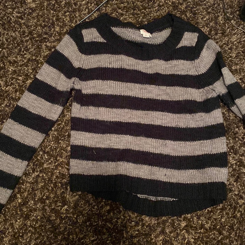 long sleeve sweater